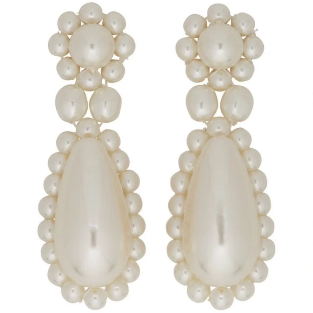 SIMONE ROCHA
Imitation Pearl Drop Earrings - Picture 3 of 5